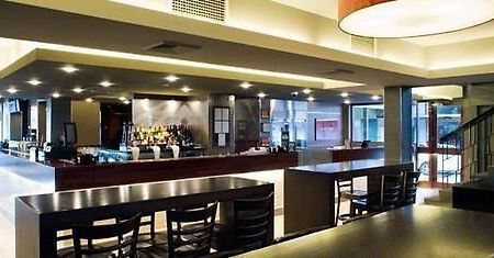 The Astor Hotel Motel Гоулбёрн Экстерьер фото