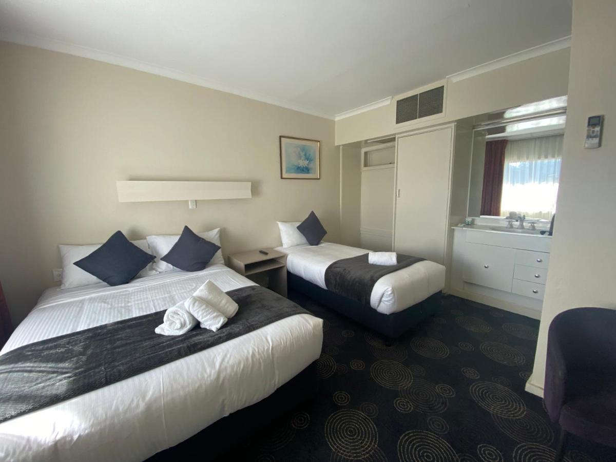 The Astor Hotel Motel Гоулбёрн Экстерьер фото