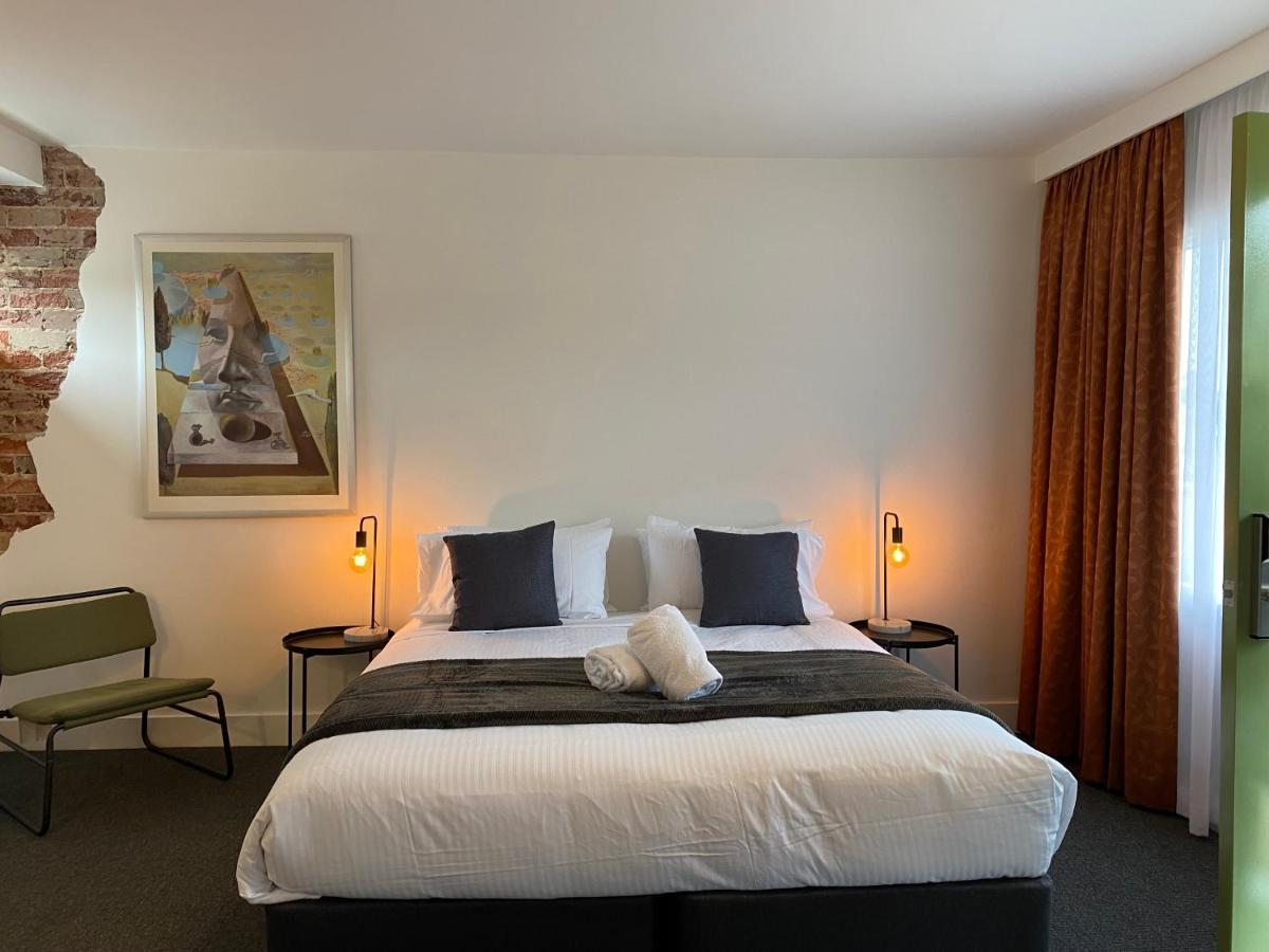The Astor Hotel Motel Гоулбёрн Экстерьер фото